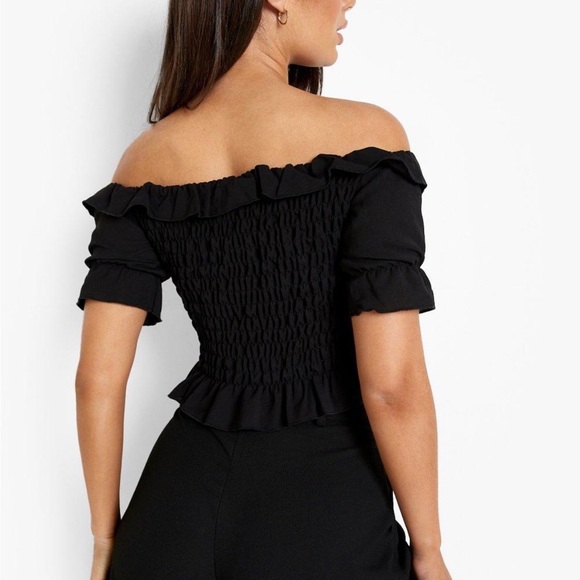 Boohoo Shirred Peplum Top - Picture 3 of 5
